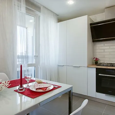Апартаменти Apartament On Kamiennahorskaja